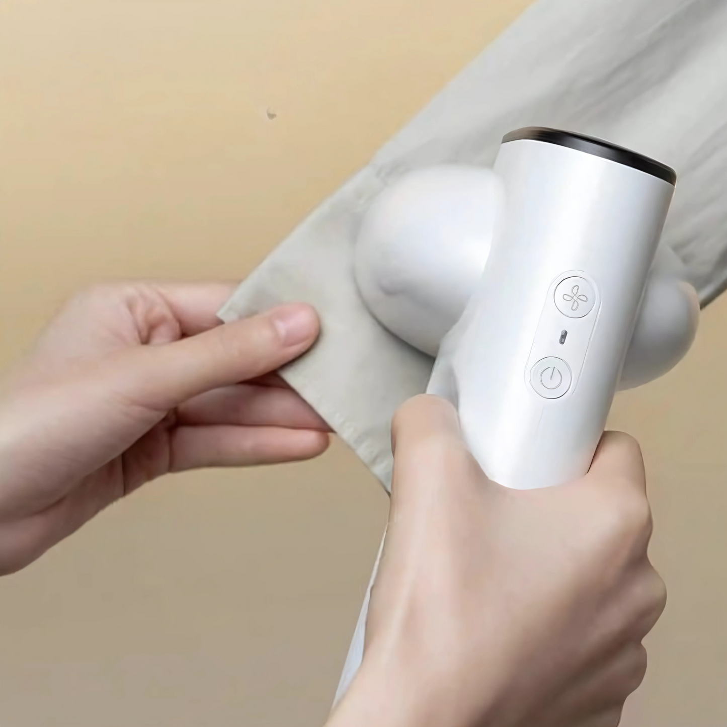 Fuzelle™ - Vacuum Steamer